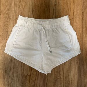 Lululemon Inner Glow High-Rise Short 3”